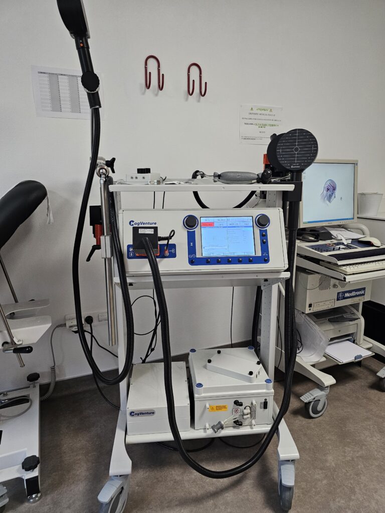 Transcranial magnetic stimulator